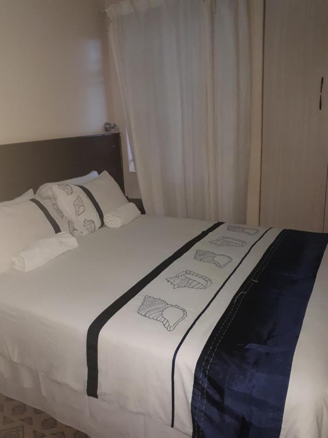 Vuya Nathi Bed And Breakfast 曼齐尼 客房 照片