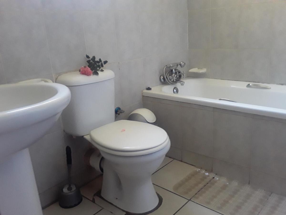 Vuya Nathi Bed And Breakfast 曼齐尼 外观 照片