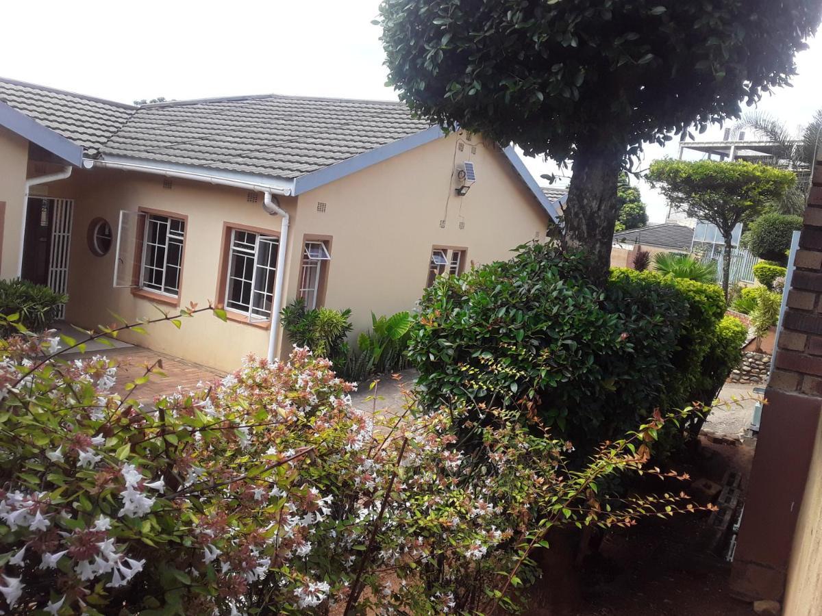 Vuya Nathi Bed And Breakfast 曼齐尼 外观 照片