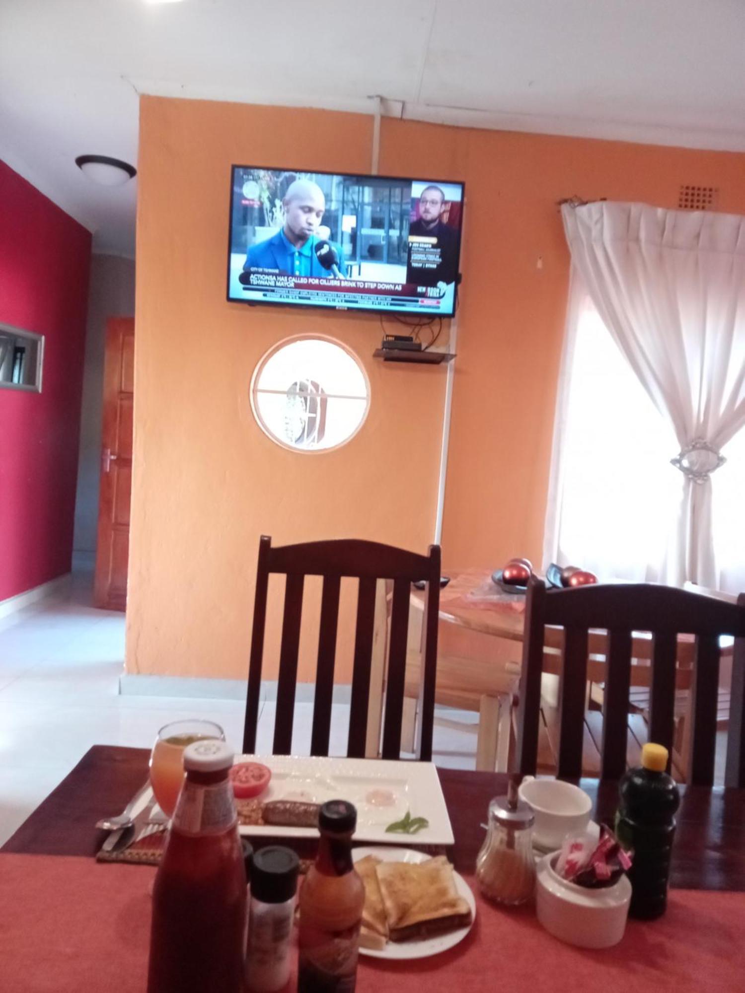 Vuya Nathi Bed And Breakfast 曼齐尼 外观 照片