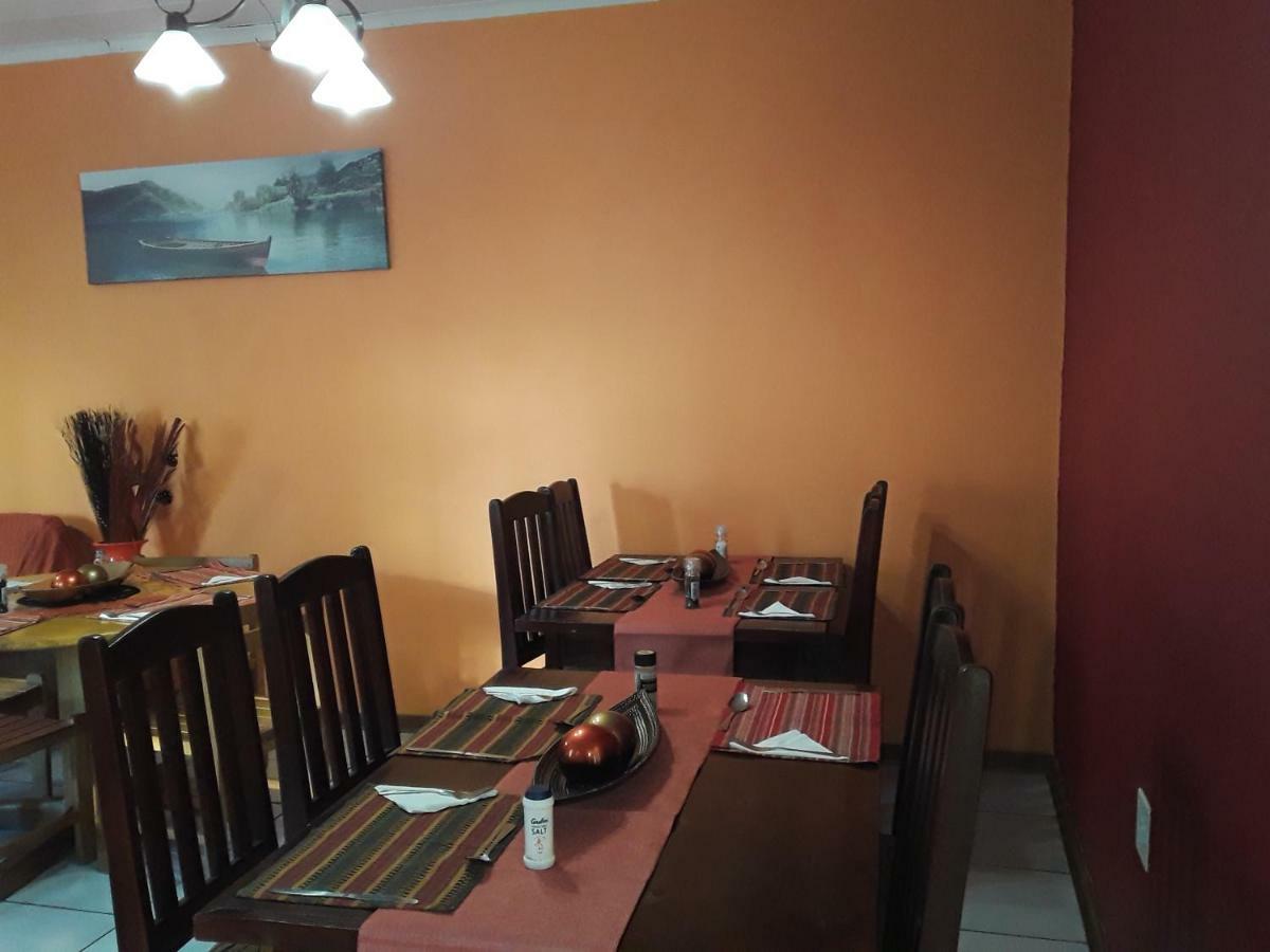 Vuya Nathi Bed And Breakfast 曼齐尼 外观 照片